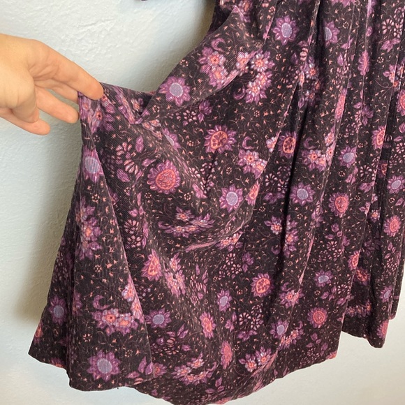 Vintage Laura Ashley Womens Size 10 Purple Floral Pinwale Cordurory Modest Dress - Picture 7 of 12